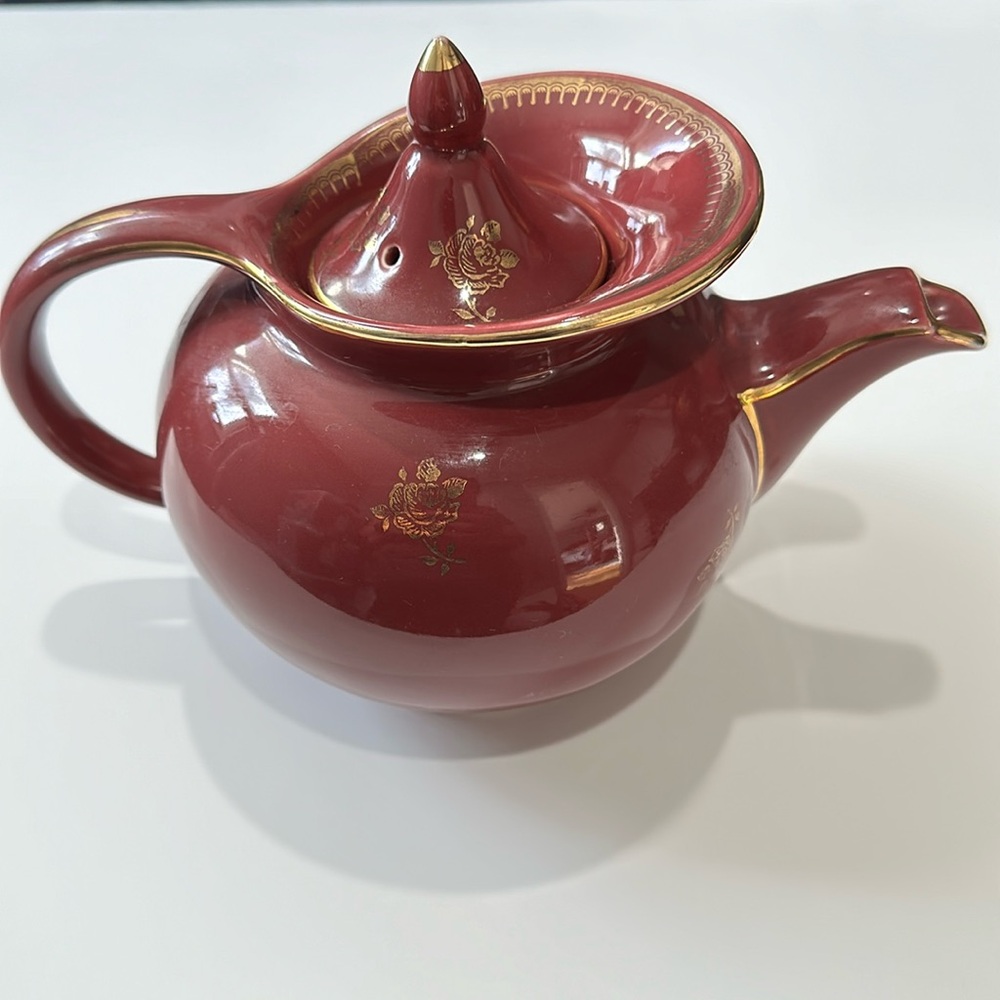 Vintage Hall 0.693  pottery Maroon Gold Trim Roses 6 Cup Teapot